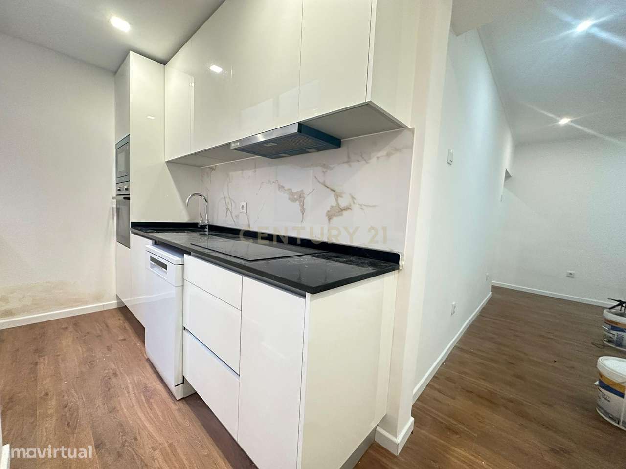 Apartamento Totalmente Remodelado em Moscavide - Grande imagem: 5/12