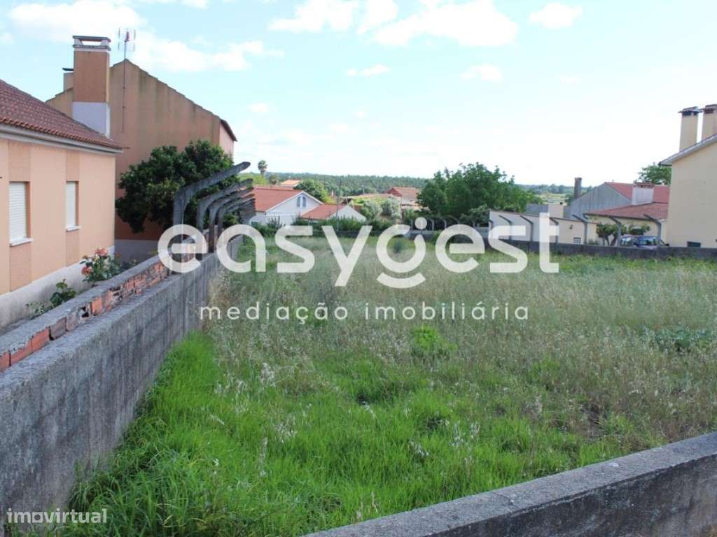 Terreno com 1120m2 área total localizado a 10 minutos cidade Tomar - Grande imagem: 5/16