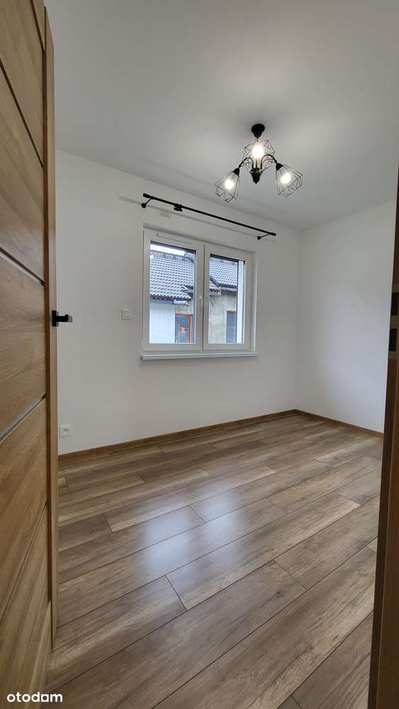 Dwupoziomowe z ogrodem -urządzone do wprowadzenia - ul. I.Kaczmarka-10