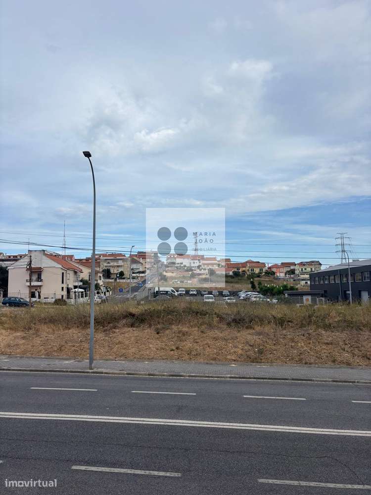 Terreno Urbano p/construção em Moinhos da Funcheira, Amadora, Central. - Grande imagem: 4/6