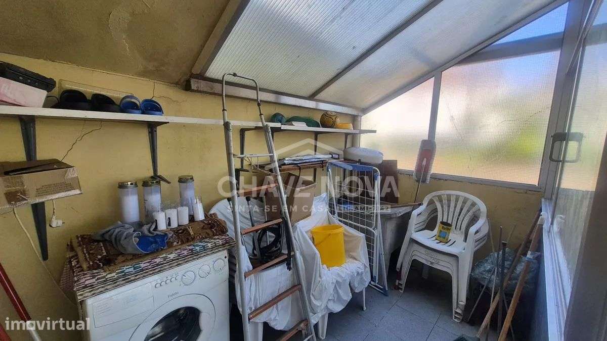 Andar Moradia T3 c/garagem e Terraço em Valadares-30