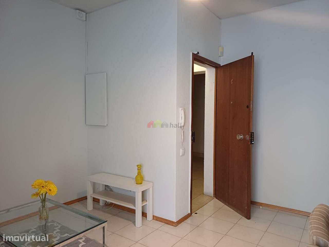 Apartamento T1 com varanda, excelente estado de conservação - Bonfim --3