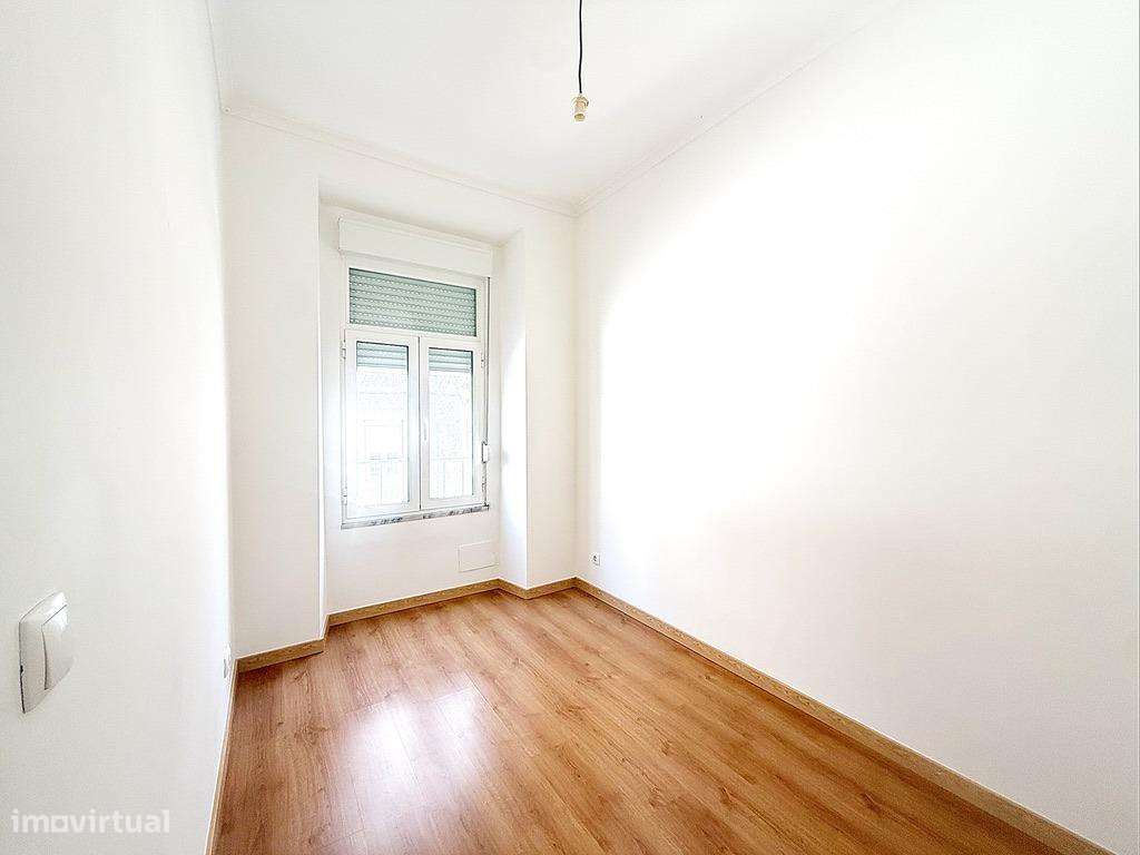 T2+1 pronto a habitar no centro de Lisboa!-14