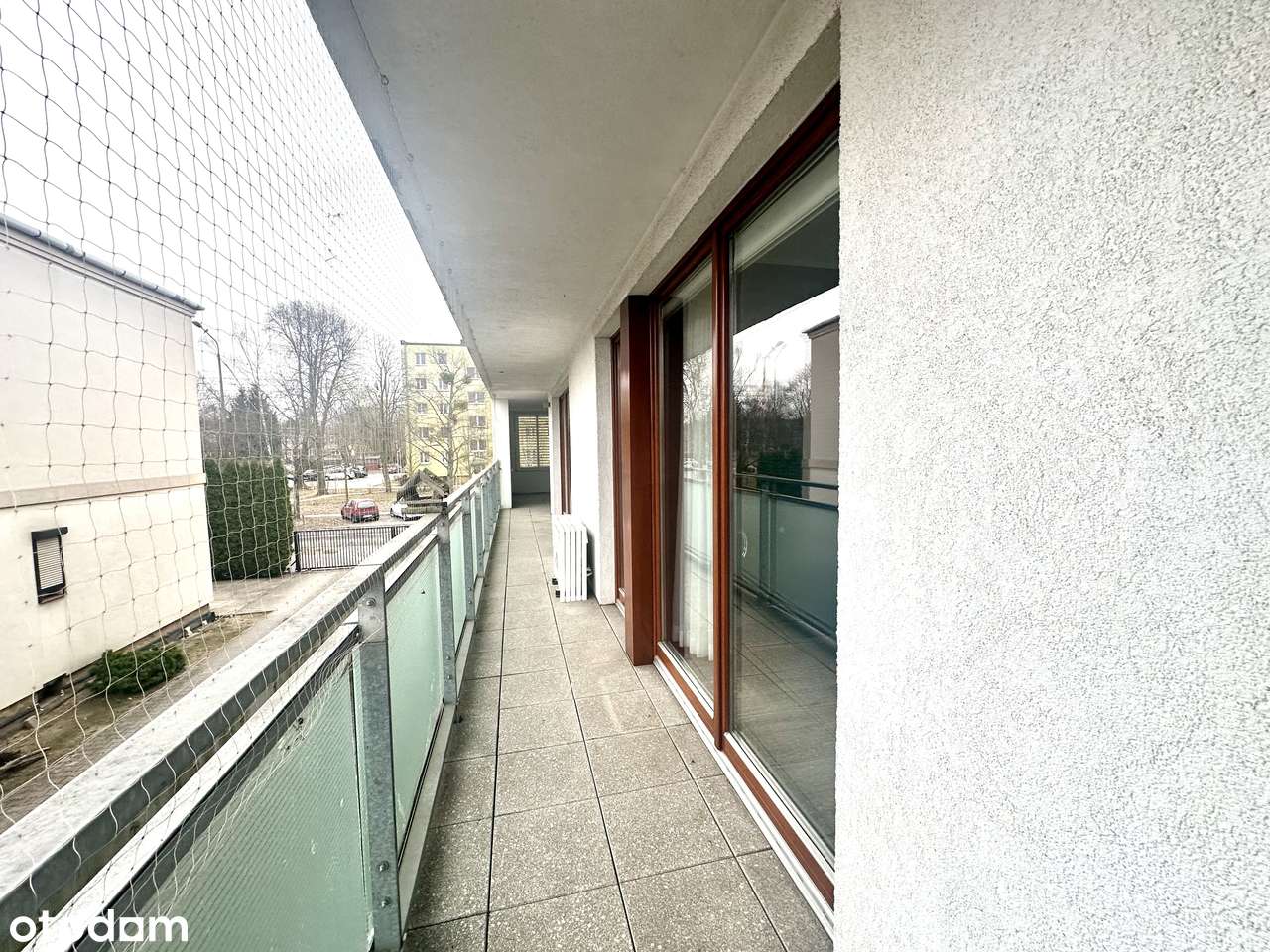 Mieszkanie z zadaszonym tarasem, klimatyzacją oraz miejscem postojowym-4