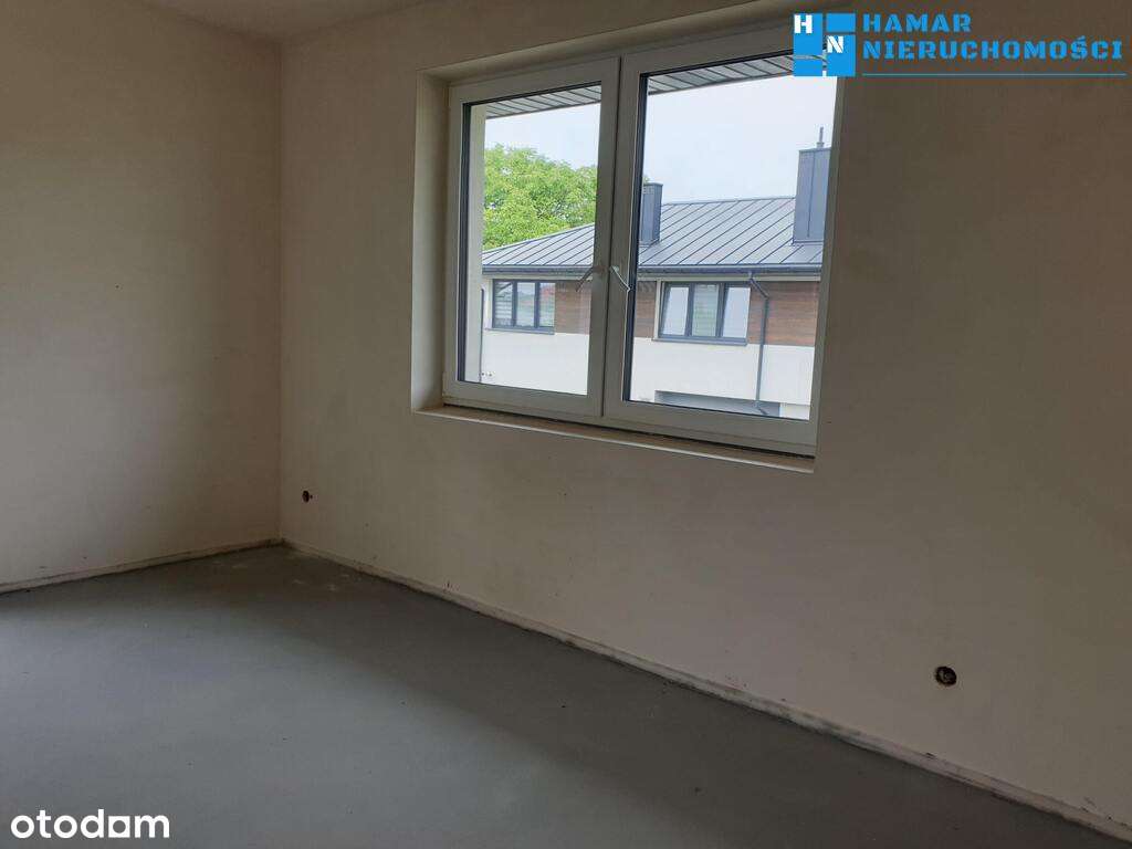 Bliźniak z balkonem w doskonałej lokalizacji ! - Pełny obrazek: 5/9