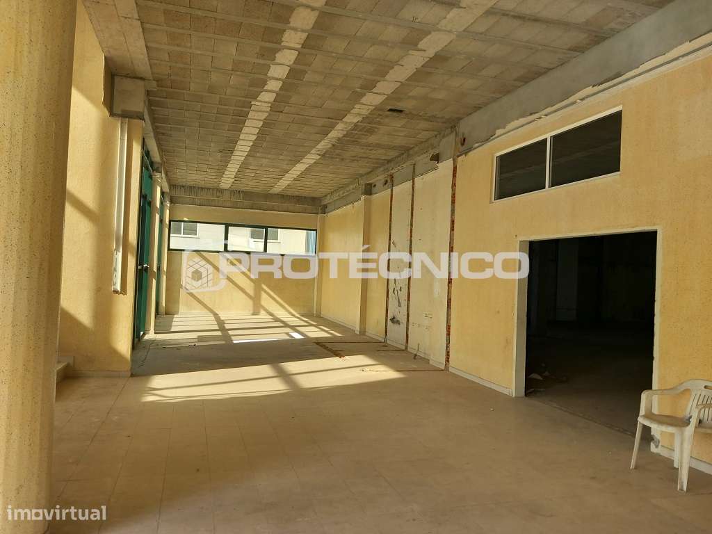 Armazém c/ 3.154m2 – Z. I. da Mota - Grande imagem: 5/24