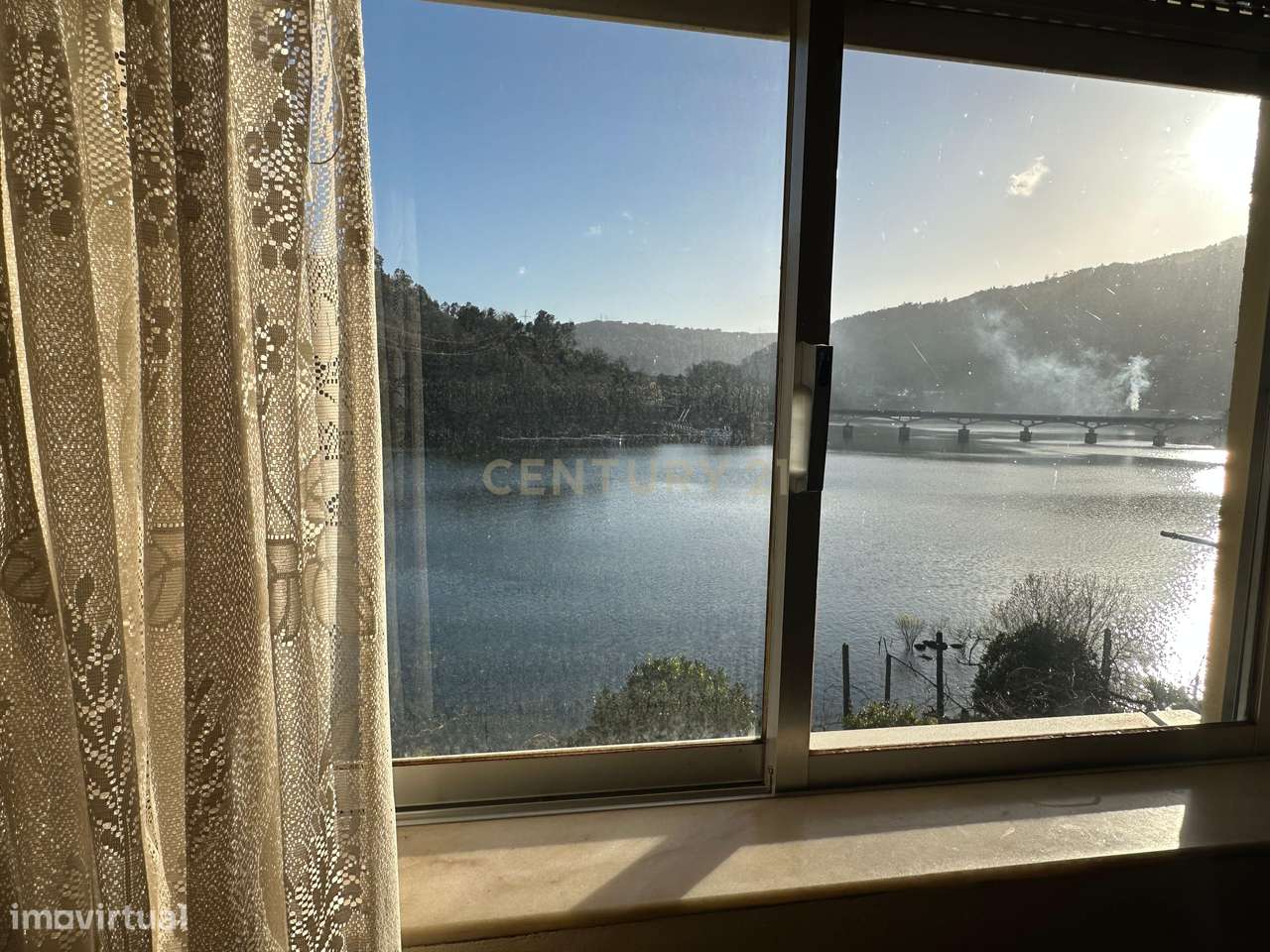 Propriedade única no geres , duas casas com acesso ao rio (No rio Cald-39