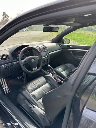 Volkswagen Golf 2.0FSI GTI DSG - 12