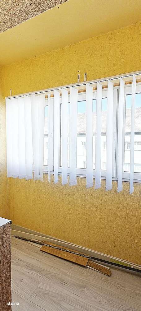 COMISION 0% Apartament 3 camere decomandate/2 bai/balcon/pivnita/Siret-16
