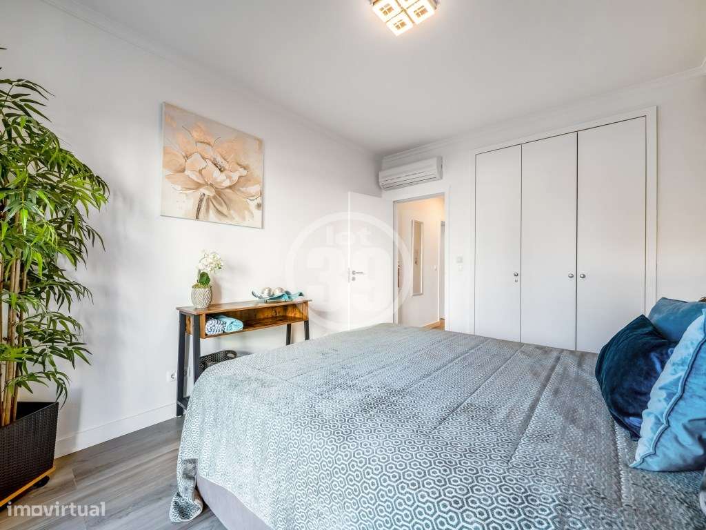 Apartamento T0+1 com Terraço Privativo e Licença AL | Torre da Medr...-14