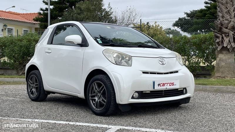 Toyota iQ 1.0 VVT-i 2 EP - 1