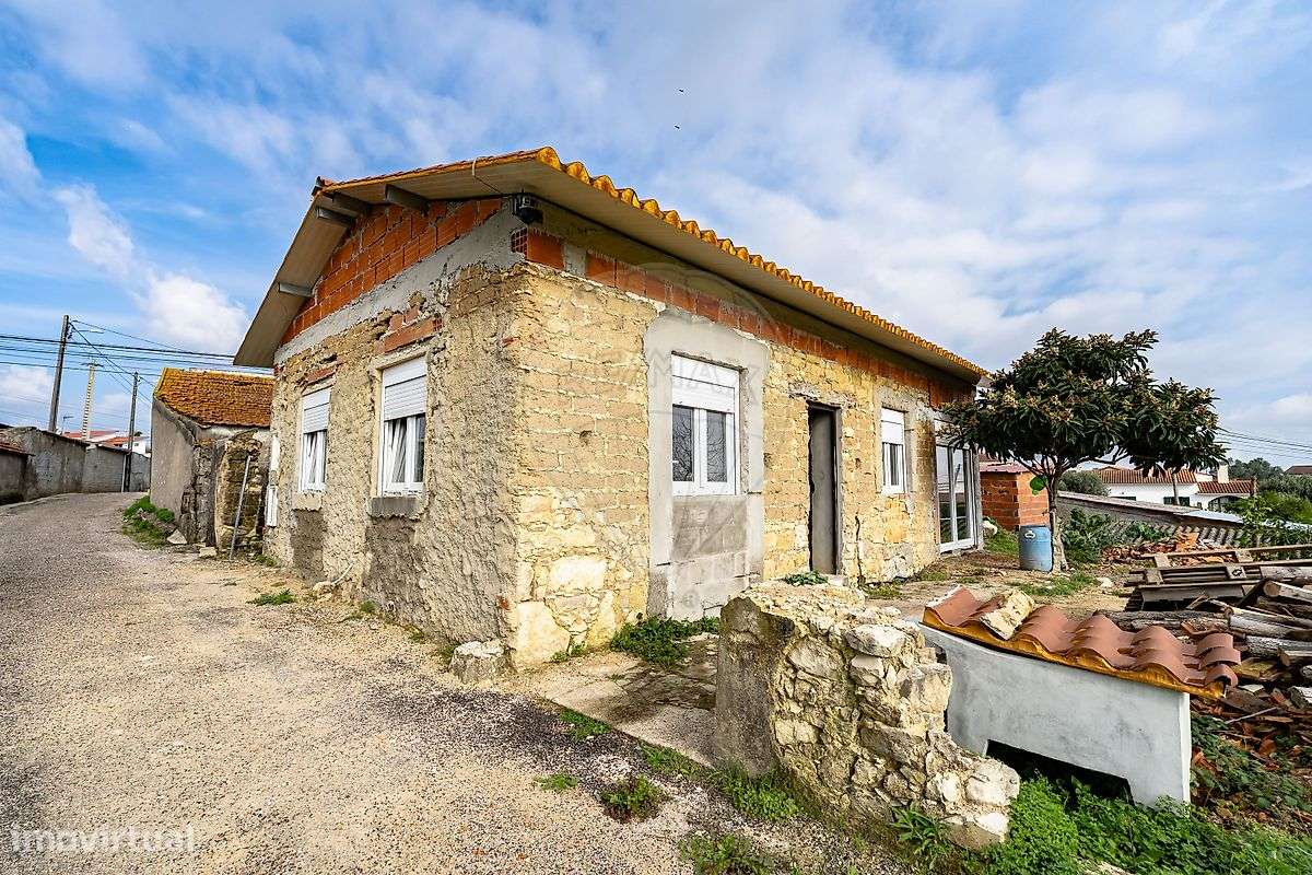 Moradia T2 para venda - Grande imagem: 2/20