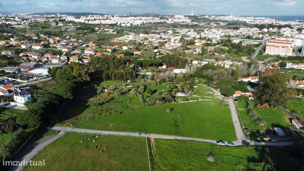 Terreno no centro da Sobreda - Grande imagem: 4/11