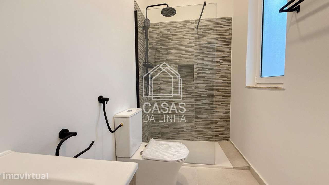 T2+1 renovado na Penha de França - Lisboa - Grande imagem: 5/24