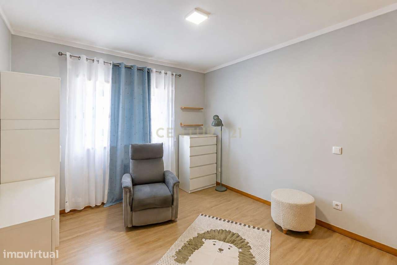 T2 EM ERMESINDE — 106 m², ÁREAS EXTRAORDINÁRIAS E QUALIDADE IMPECÁVEL-13