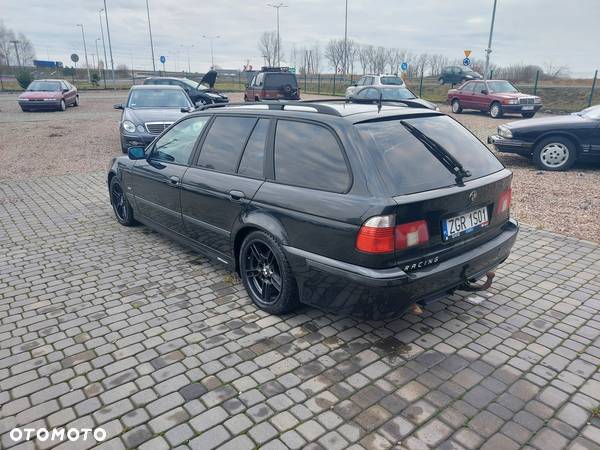 BMW Seria 5 - 25