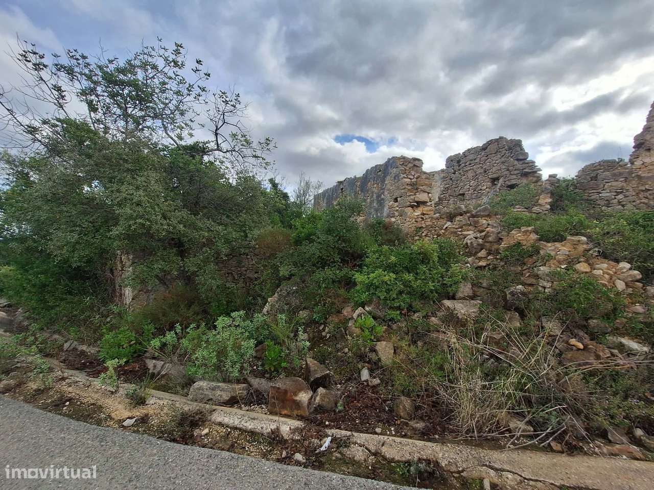 Terreno no Ruína no concelho de Faro-7