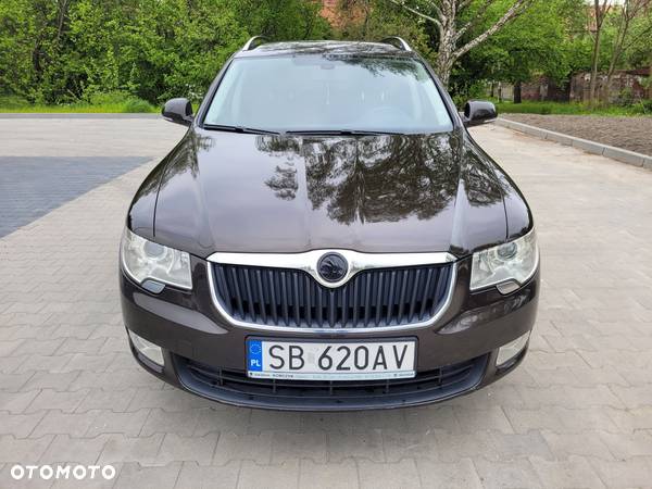 Skoda Superb 2.0 TDI Elegance - 4