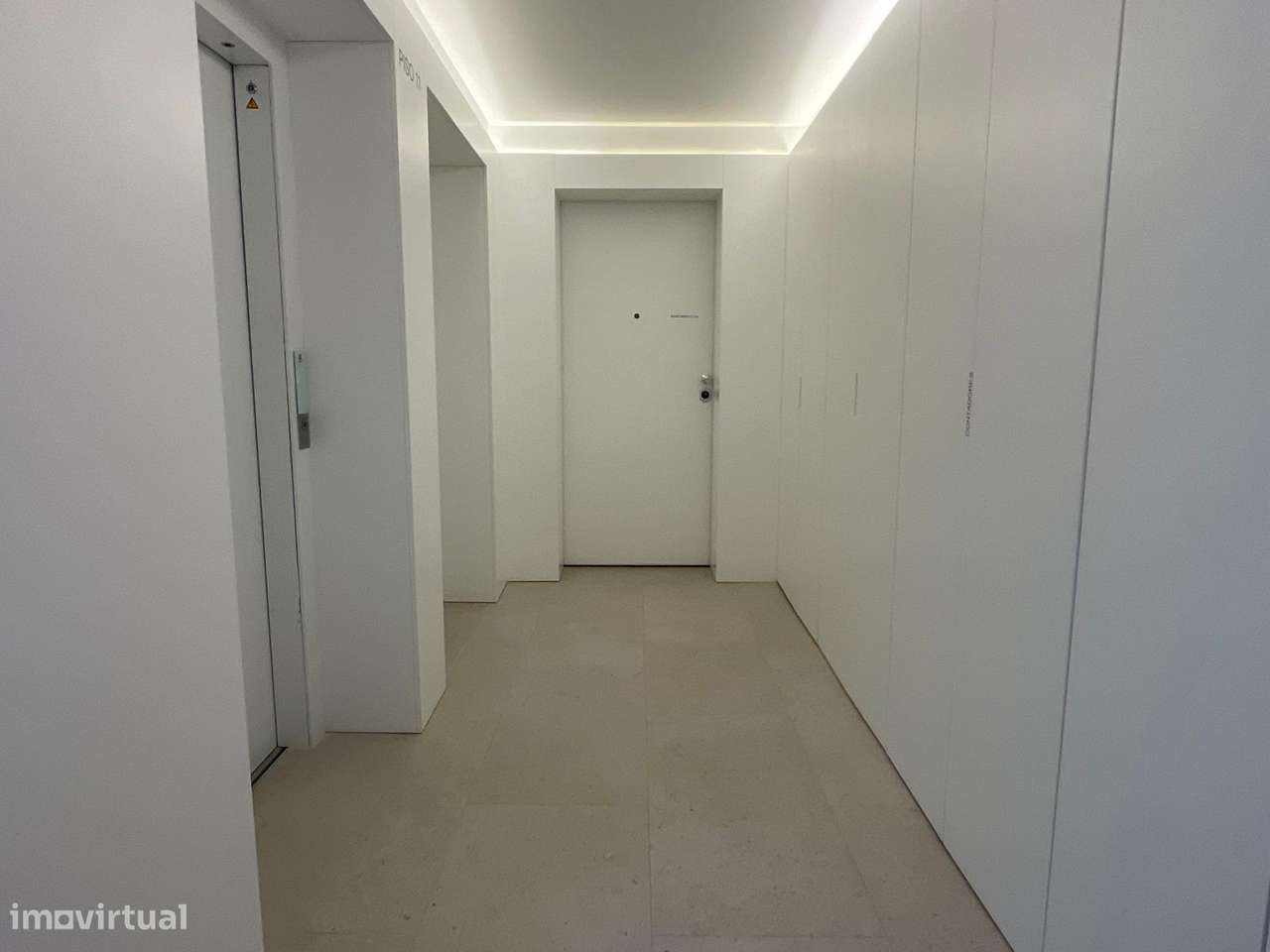 Penthouse T2 de Luxo Av. da República (Gaia)-22