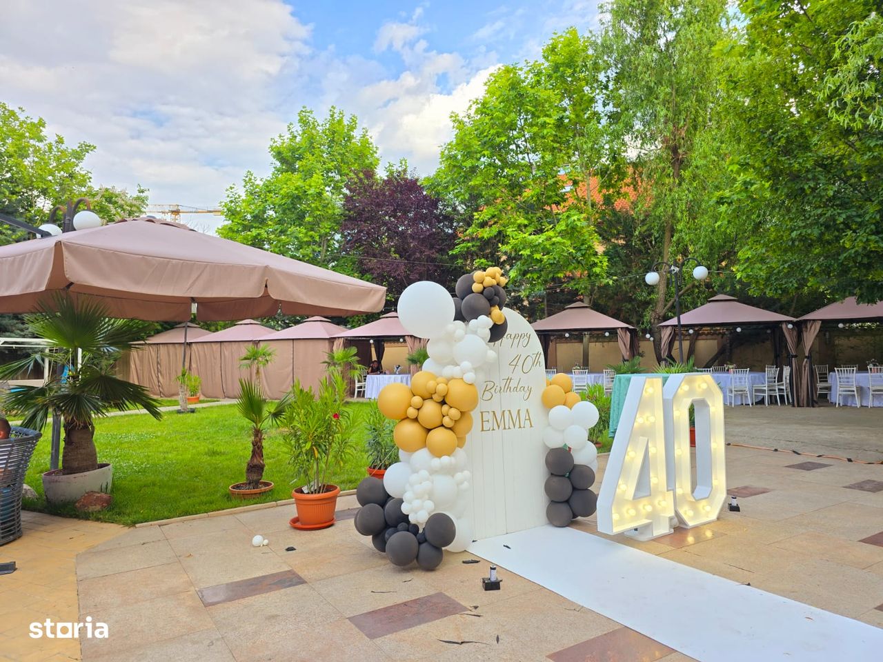 Vila petrecere evenimente private cu piscina | Vila petreceri piscina - Imagine principală: 1/19