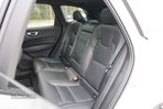 Volvo XC 60 2.0 T6 PHEV R-Design AWD - 12