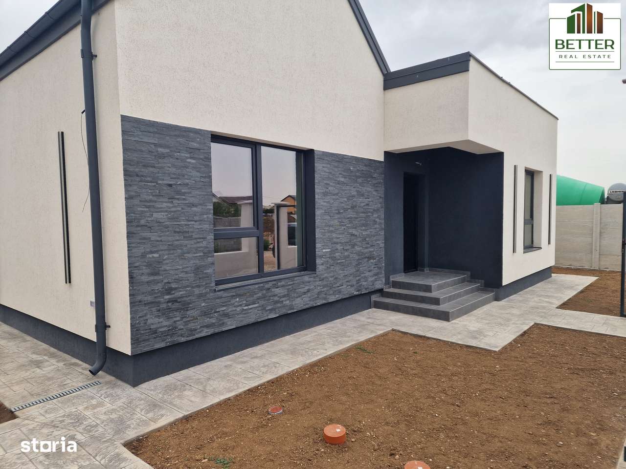 Proiect Nou / 4 camere / 90 mp utili / teren 360 mp / STB 250 m - Imagine principală: 3/17