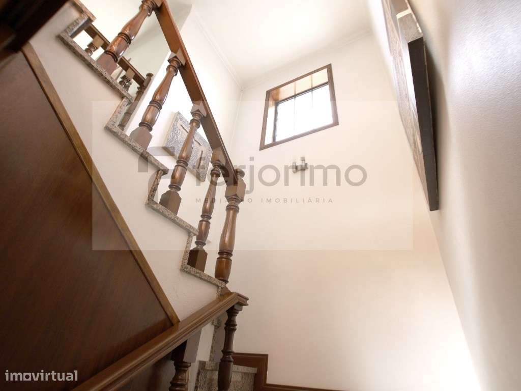 Espetacular Moradia Isolada T4-26