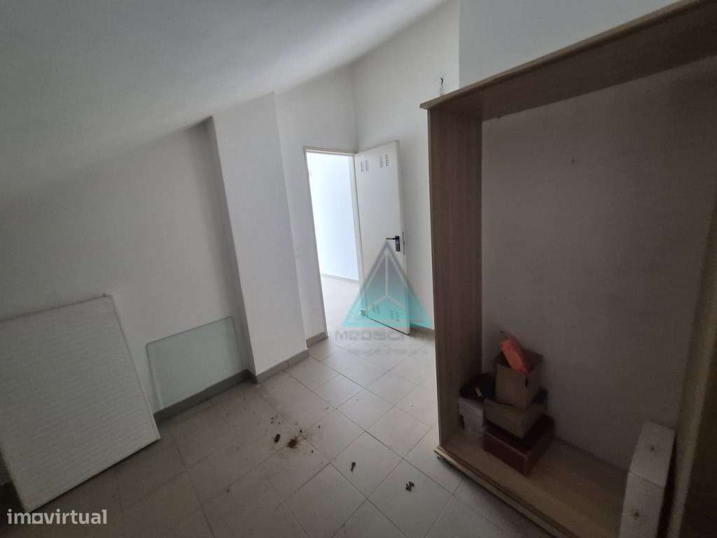 Apartamento T2 em Qta Vale Flor de Baixo, Feijó-19