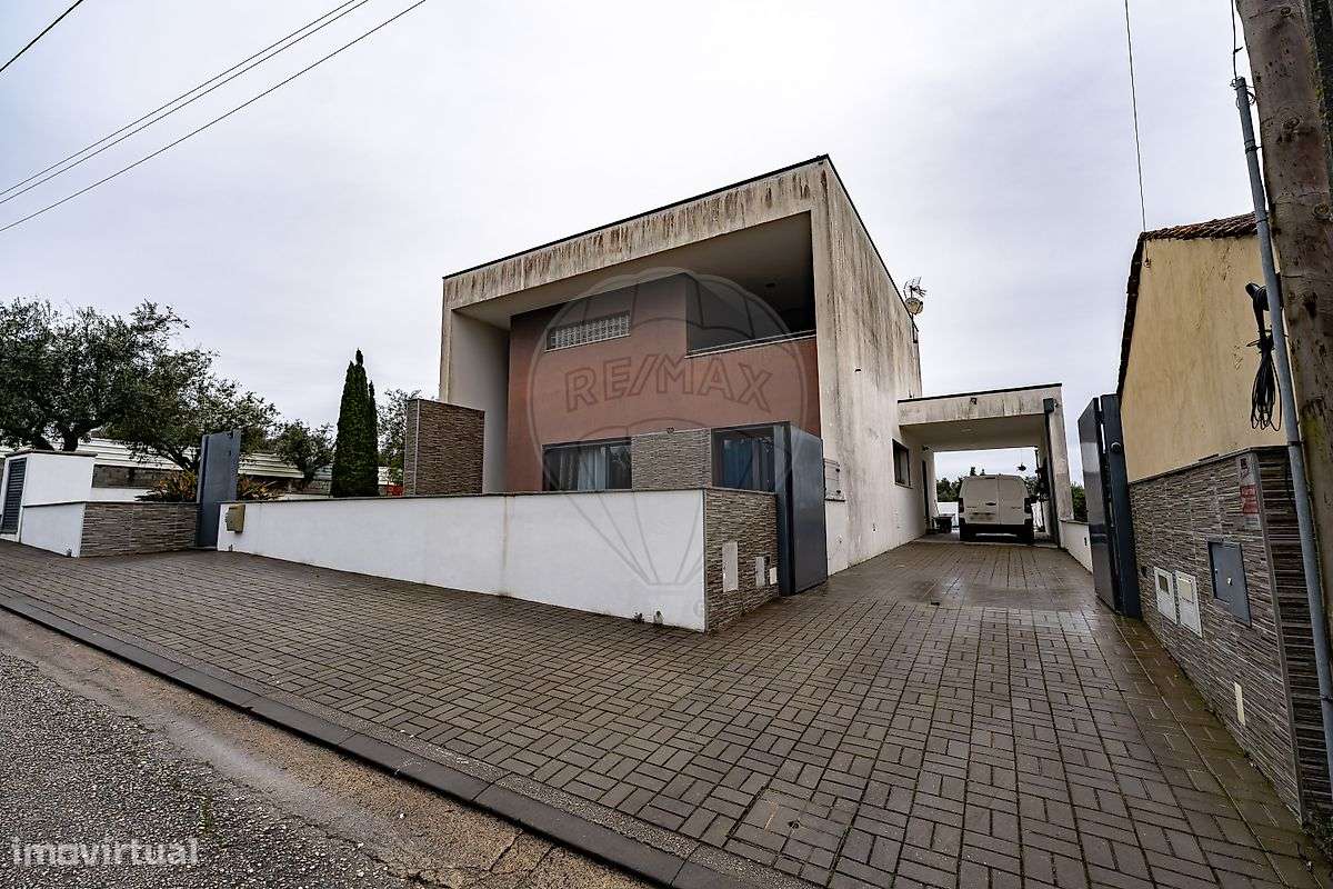 Moradia T2 para venda - Grande imagem: 2/21