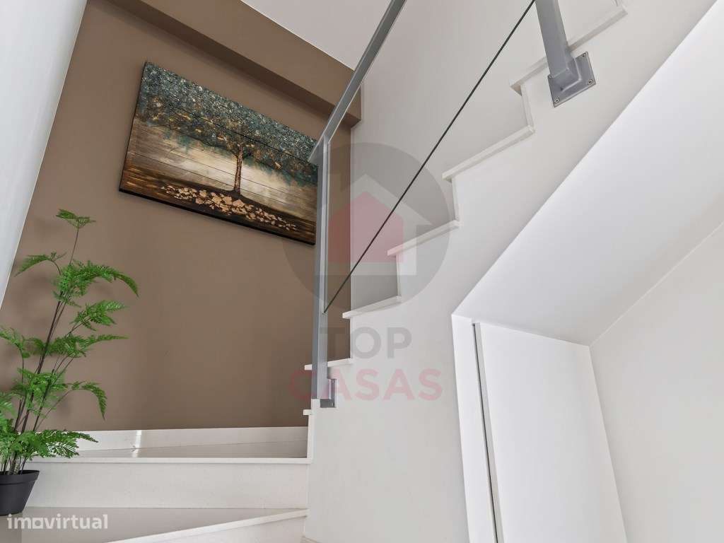 Moradia Contemporânea com 3 Quartos e Jardim Próxima de Caldas da R...-36