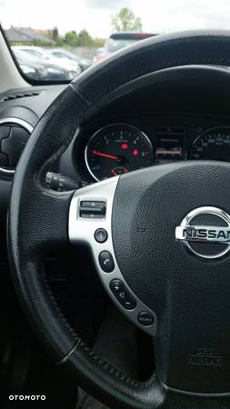 Nissan Qashqai - 32