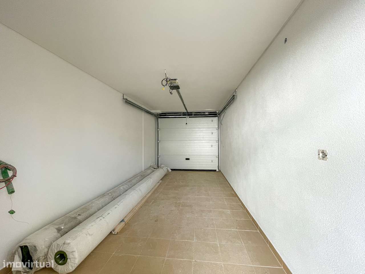 Moradia T4 com Piscina - Santa Iria de Azoia (Bairro da Salvação)-38