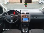 Volkswagen Touran 2.0 TDI DSG Highline - 7