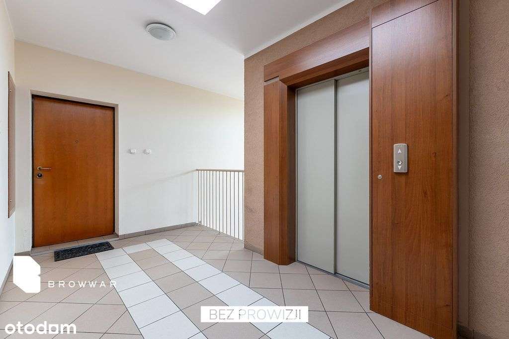 Mieszkanie ze świetnym układem i dwoma balkonami-17