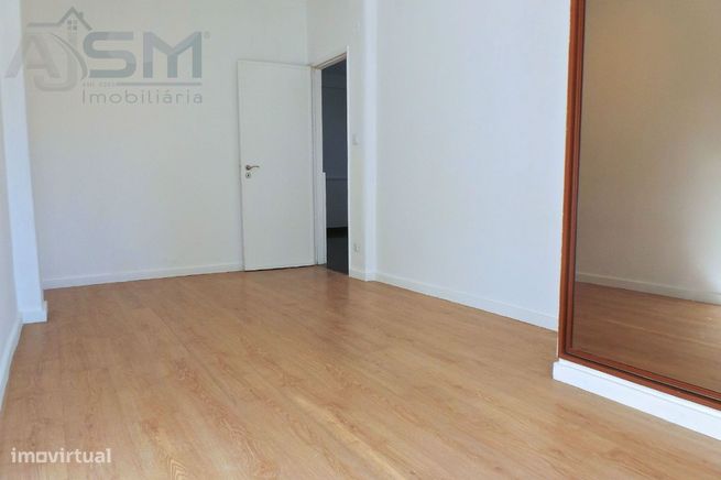 Oeiras - Apartamento T2 em zona privilegiada, Quinta das Palmeiras-17