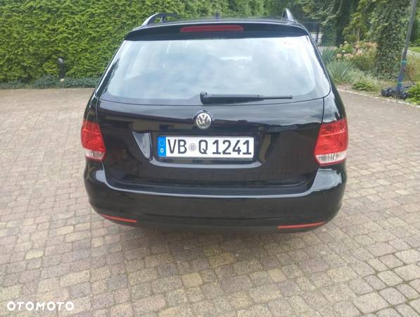 Volkswagen Golf 1.6 Comfortline - 11