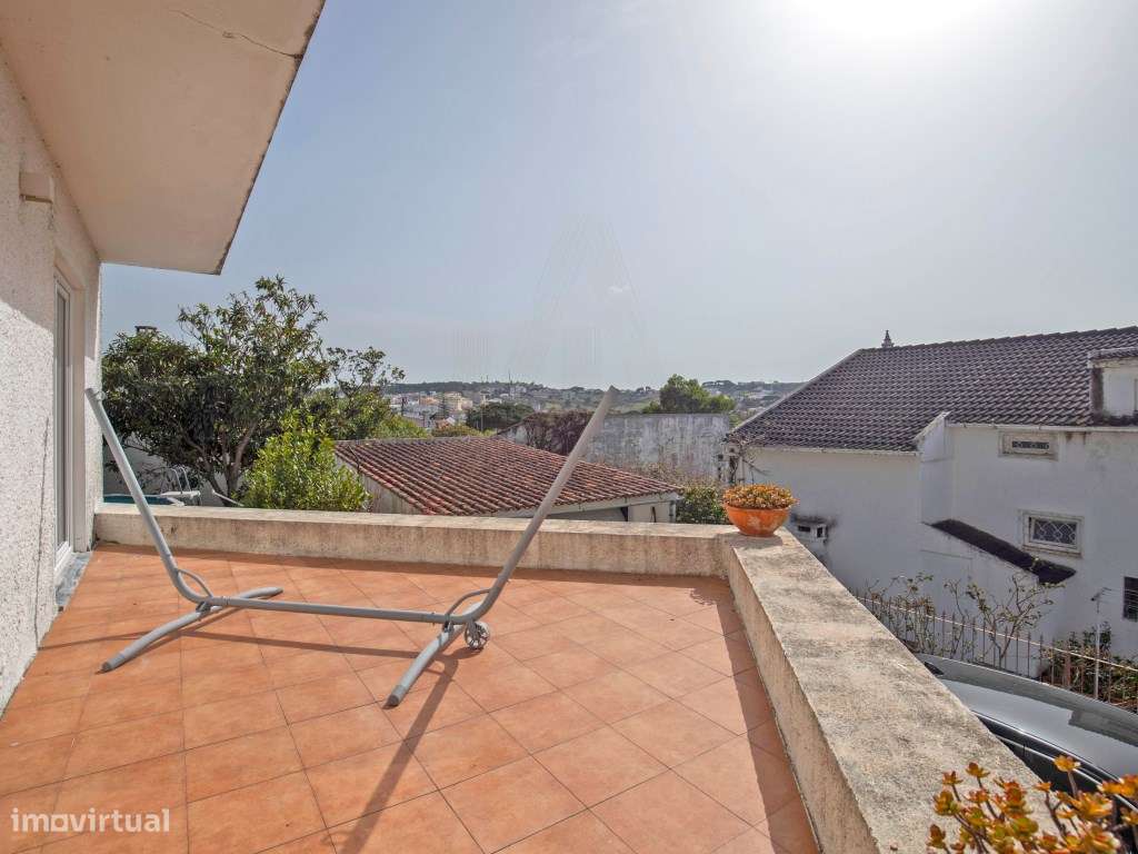 EXCLUSIVO | Moradia V6 de Sonho no Coração da Cotovia, Sesimbra-11