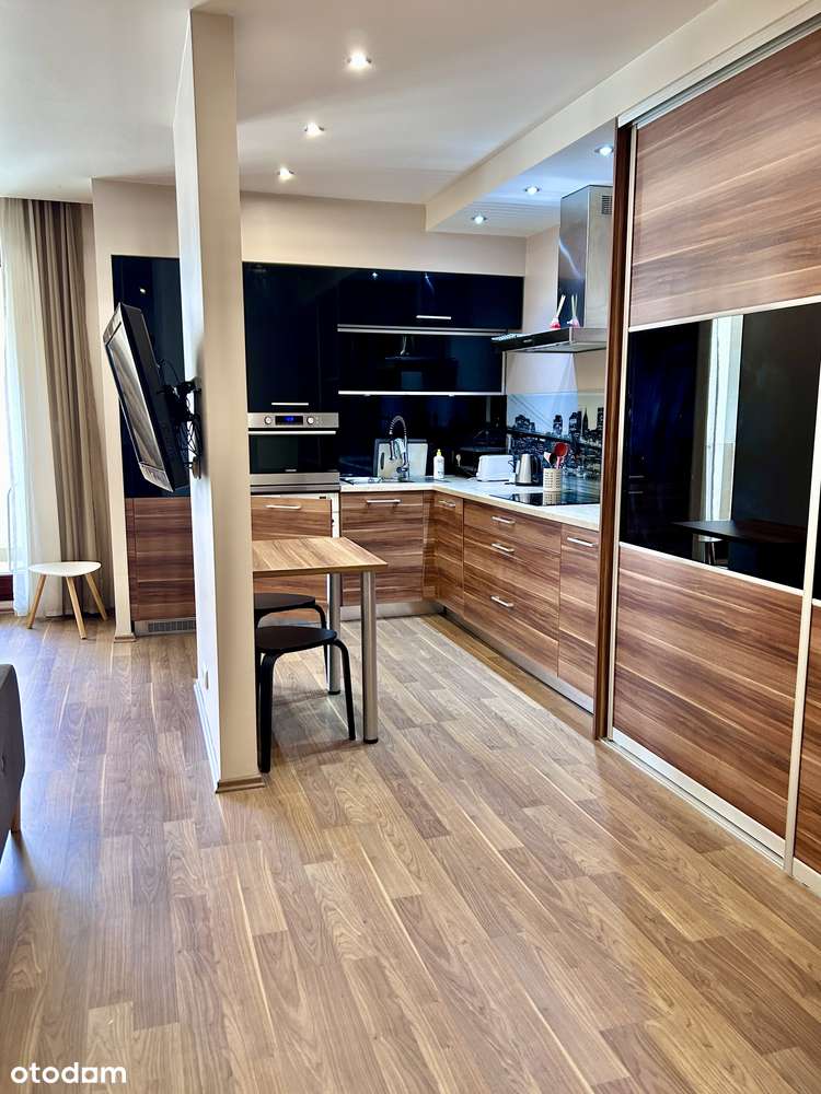 Gotowiec inwestycyjny przy A4/AOW | Idealna przystań biznesowa-3