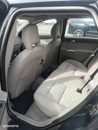 Volvo V50 2.0D Kinetic - 12