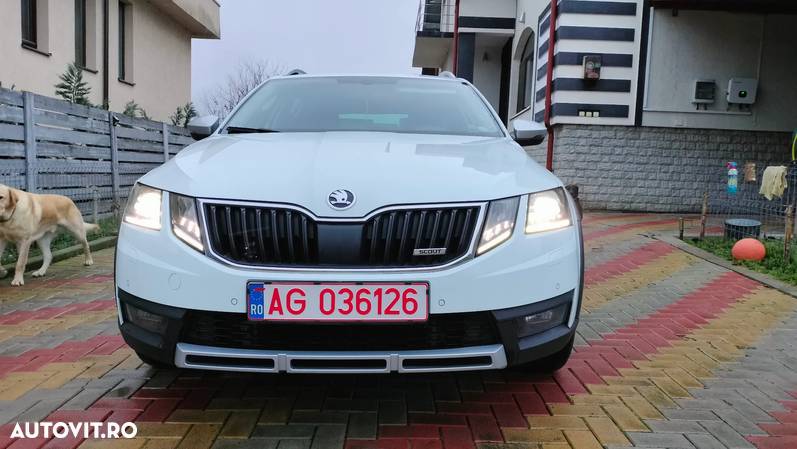 Skoda Octavia Combi 2.0 TDI 4x4 DSG Scout - 11