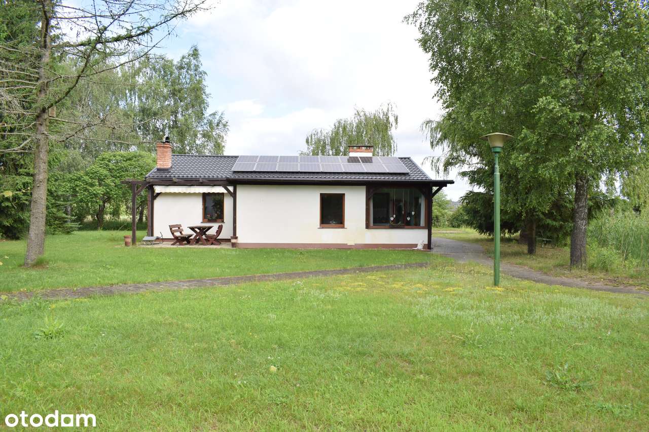 Dom na działce 5200 m² z prywatnym stawem – Grabowiec
