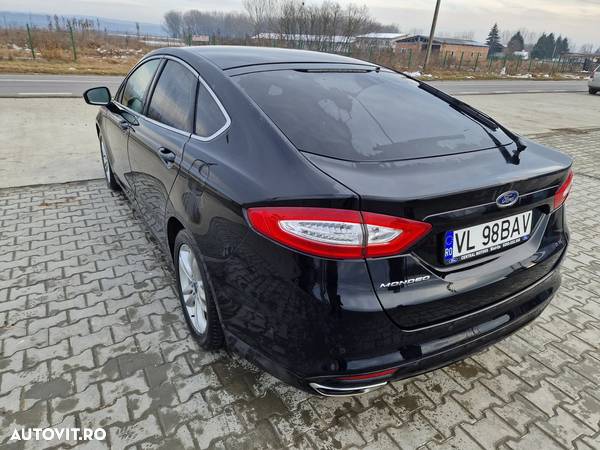 Ford Mondeo 2.0 TDCi Powershift AWD Titanium - 4