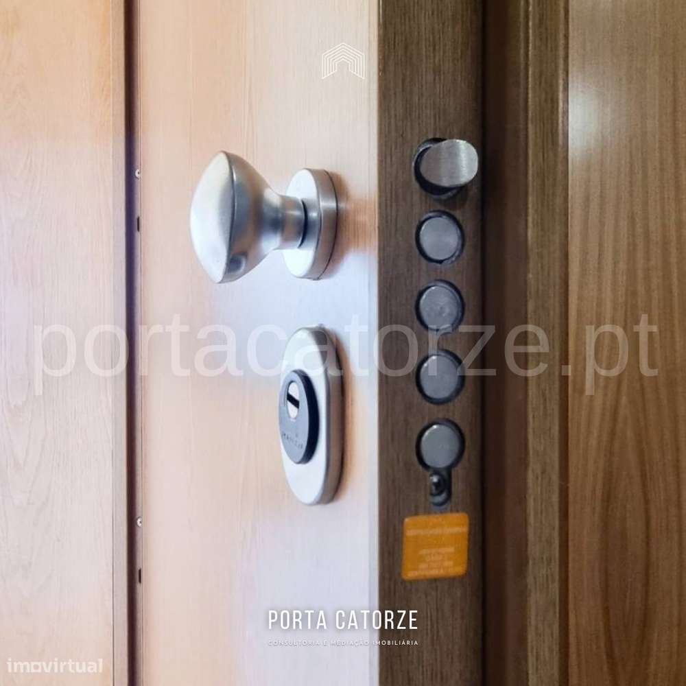 Apartamento T3 para SERVIÇOS no centro da Cidade! - Grande imagem: 4/20