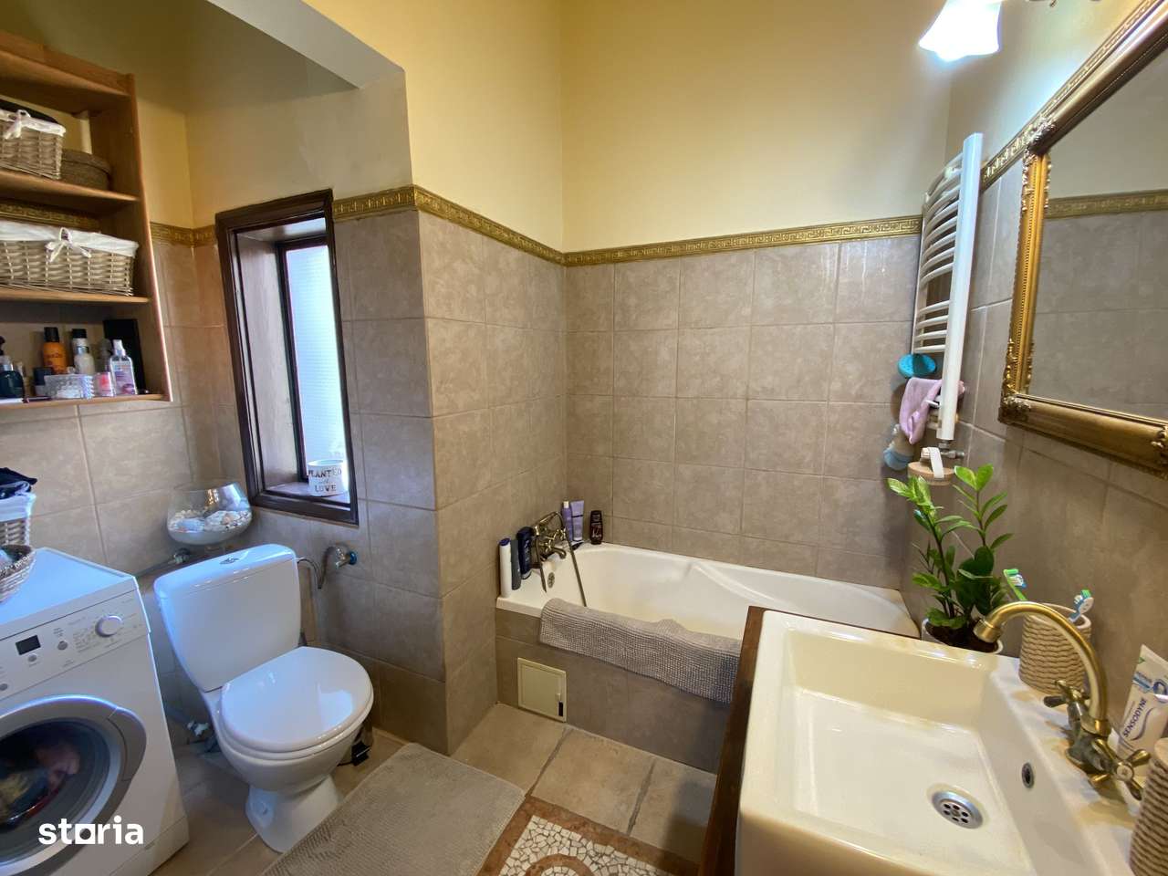 Apartament Renovat, 2 Camere, Etaj 2, Parcare, Zona Iosefin, COMISION - Imagine principală: 5/10