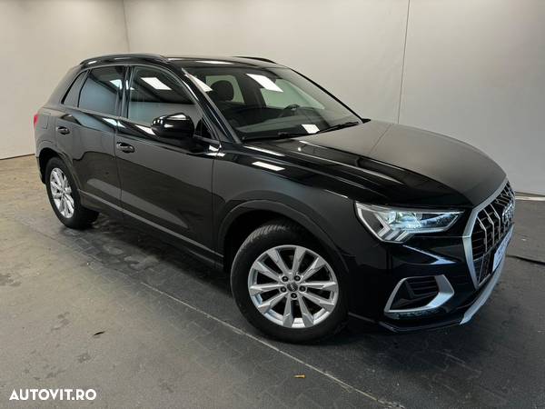 Audi Q3 2.0 35 TDI S tronic Advanced - 36