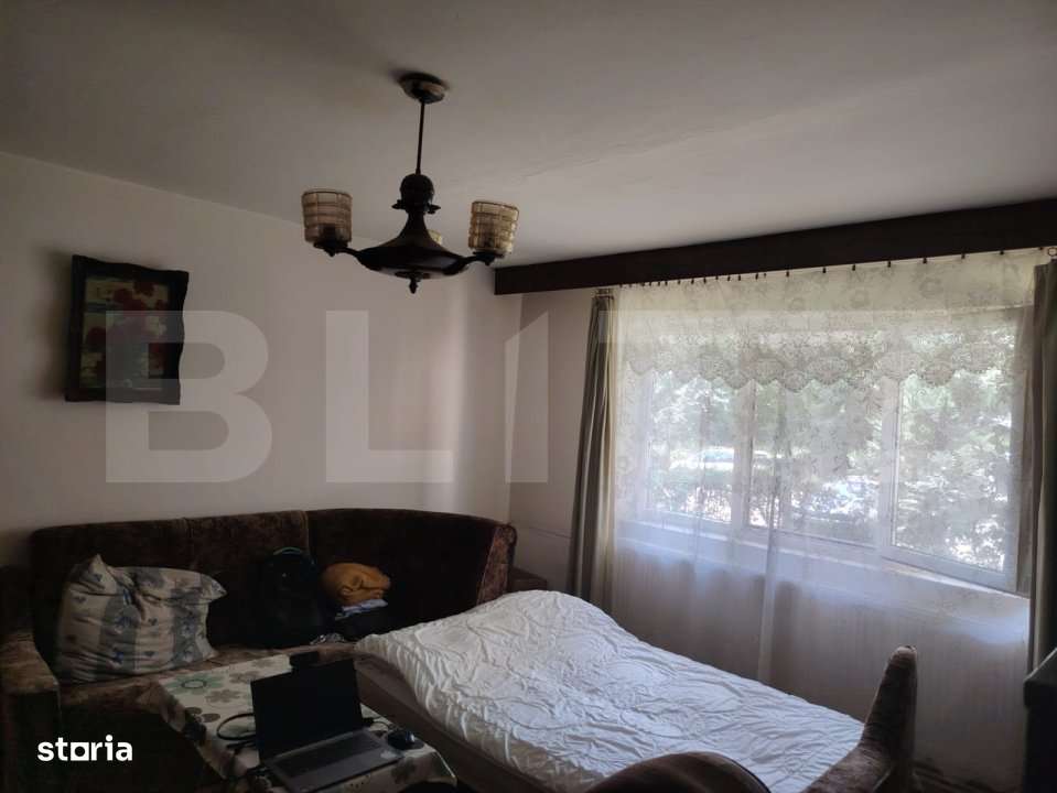 Apartament cu 2 camere, central, parter, 50mp, semidecomandat - Imagine principală: 2/6