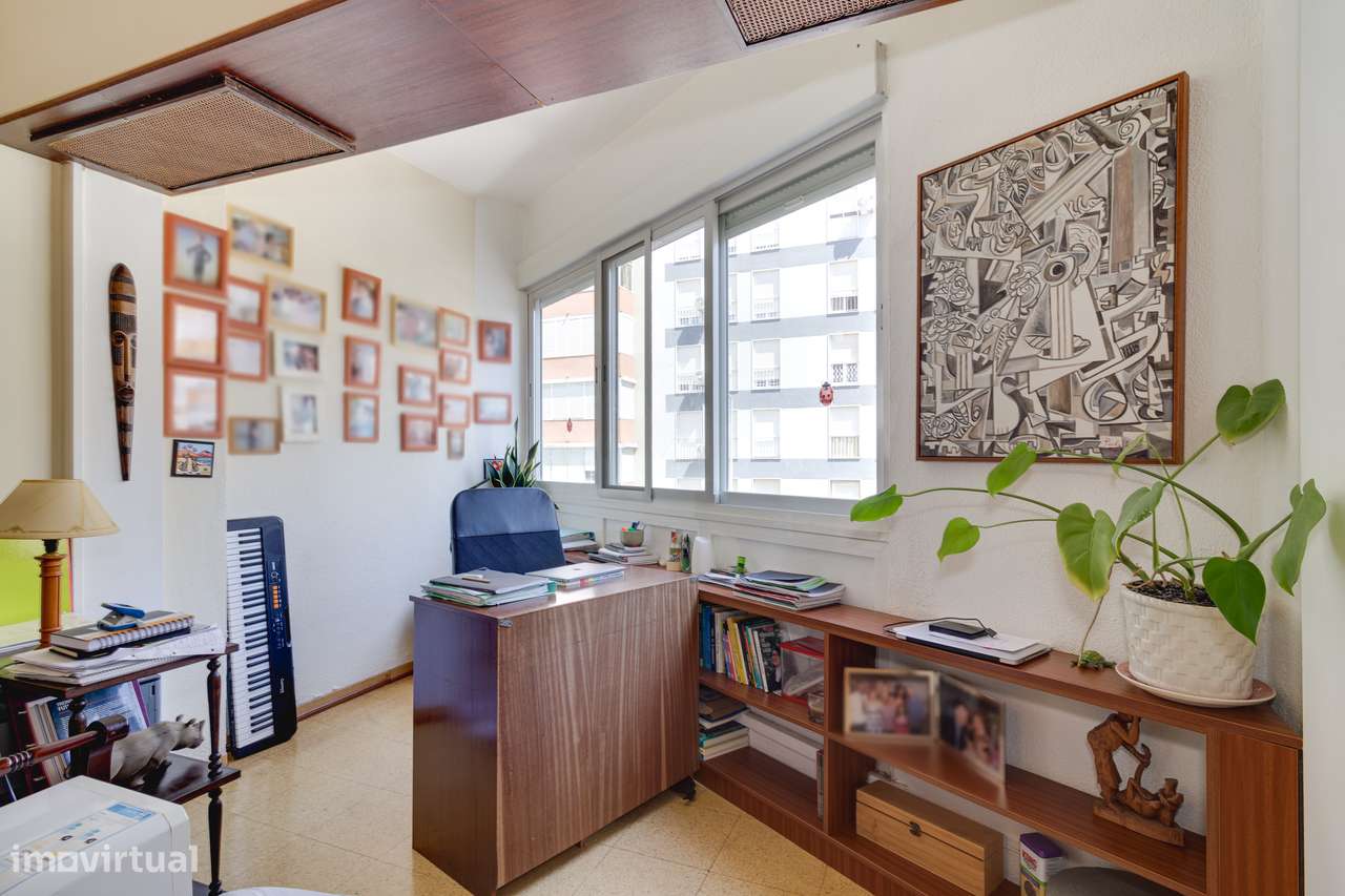 APARTAMENTO T3 | LUGAR DE PARQUEAMENTO | PÓVOA DE SANTO ADRIÃO-5