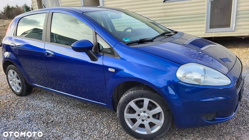 Fiat Grande Punto 1.4 8V - 15