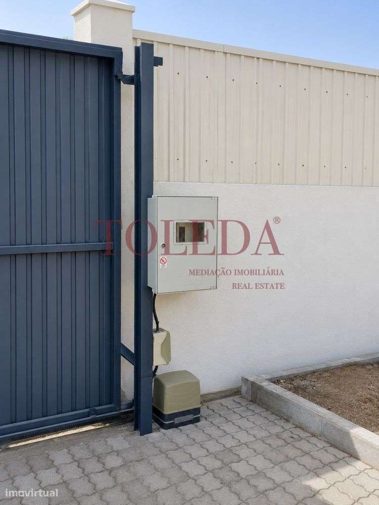 Moradia Isolada T5 com lote de 850m2-27