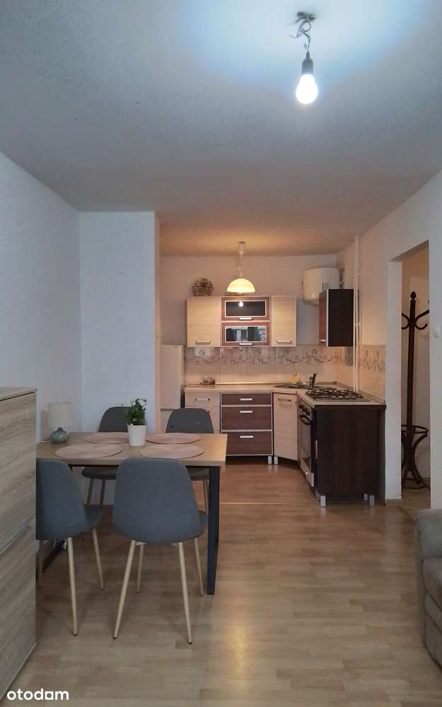 OKAZJA!!! Przytulne mieszkanie w centrum Legnicy. - Pełny obrazek: 1/14